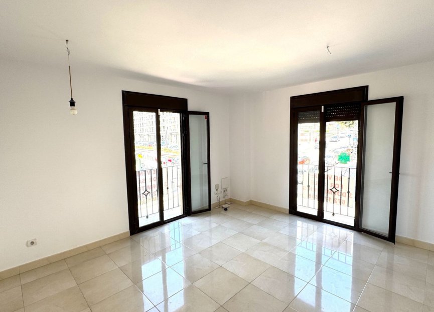 Resale - Apartment - Middle Floor Apartment - Fuengirola - Los Boliches