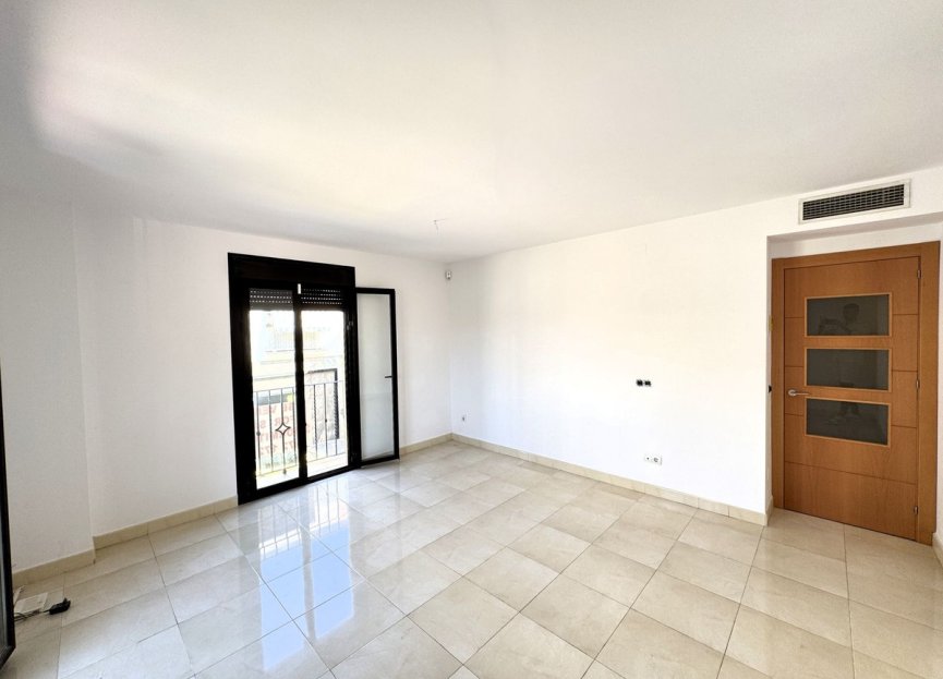 Resale - Apartment - Middle Floor Apartment - Fuengirola - Los Boliches