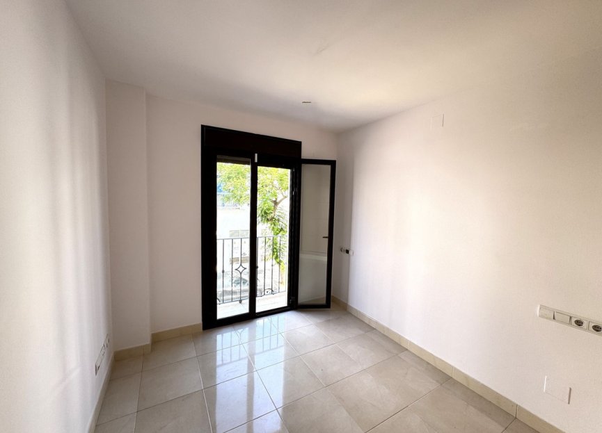 Resale - Apartment - Middle Floor Apartment - Fuengirola - Los Boliches