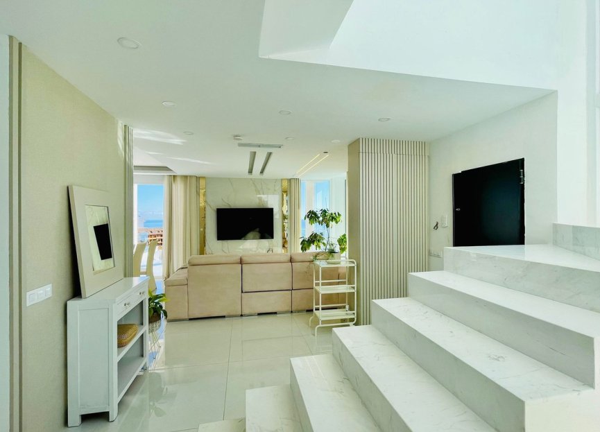 Resale - House - Detached Villa - Benalmádena - Benalmadena Centro