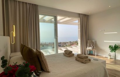 Resale - House - Detached Villa - Benalmádena - Benalmadena Centro