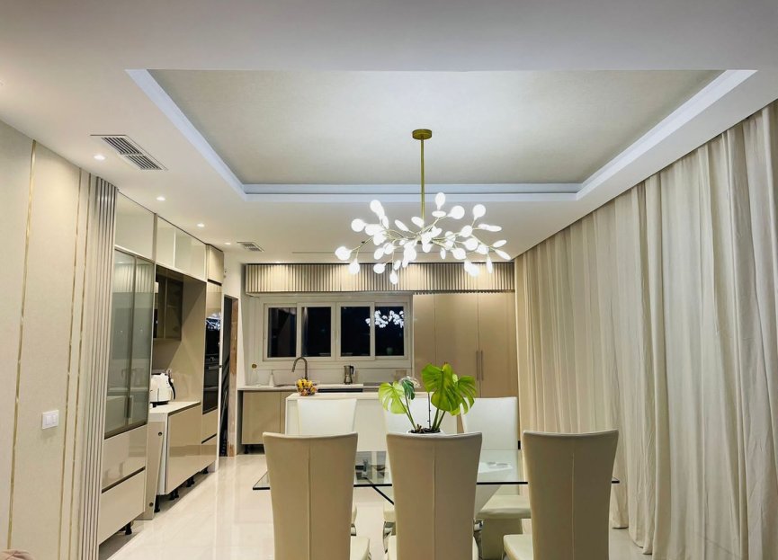 Resale - House - Detached Villa - Benalmádena - Benalmadena Centro