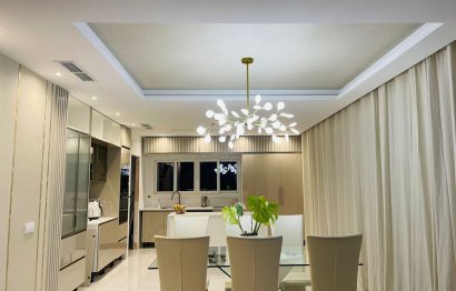 Resale - House - Detached Villa - Benalmádena - Benalmadena Centro