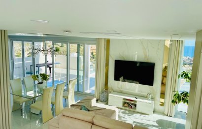 Resale - House - Detached Villa - Benalmádena - Benalmadena Centro