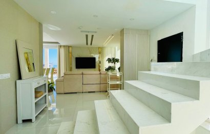 Resale - House - Detached Villa - Benalmádena - Benalmadena Centro