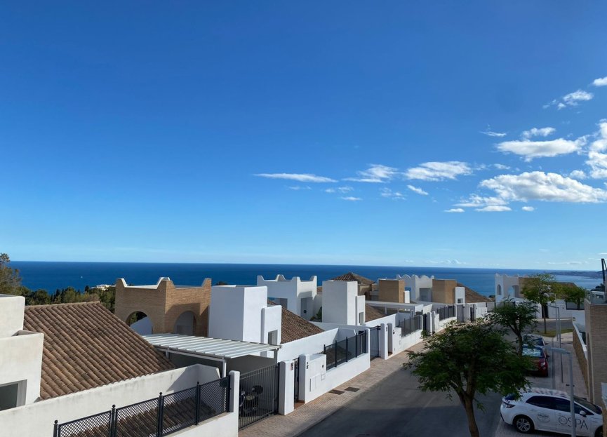 Resale - House - Semi-Detached House - Benalmádena - Benalmadena Costa
