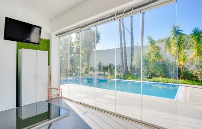 Resale - House - Detached Villa - Marbella - Elviria