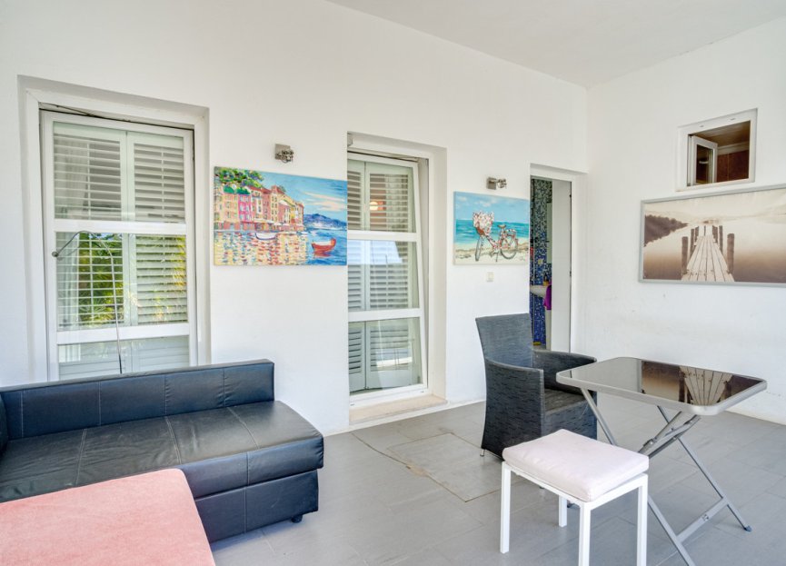 Resale - House - Detached Villa - Marbella - Elviria