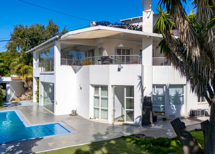 Resale - House - Detached Villa - Marbella - Elviria