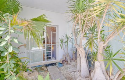 Resale - House - Detached Villa - Marbella - Elviria