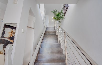 Resale - House - Detached Villa - Marbella - Elviria