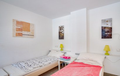 Resale - House - Detached Villa - Marbella - Elviria