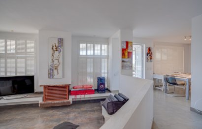 Resale - House - Detached Villa - Marbella - Elviria