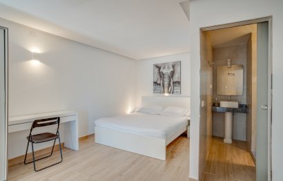 Resale - House - Detached Villa - Marbella - Elviria