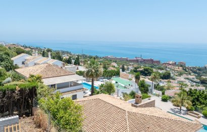 Resale - House - Detached Villa - Benalmádena - Benalmadena Centro