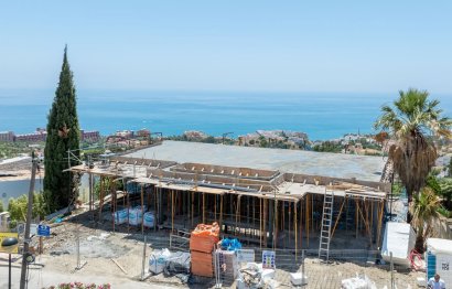 Resale - House - Detached Villa - Benalmádena - Benalmadena Centro