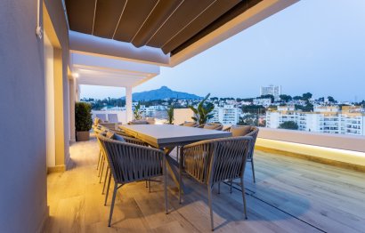 Resale - Apartment - Middle Floor Apartment - Marbella - Nueva Andalucia