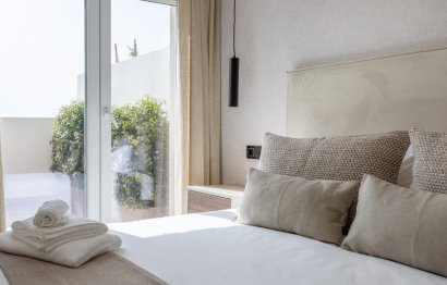 Resale - Apartment - Middle Floor Apartment - Marbella - Nueva Andalucia