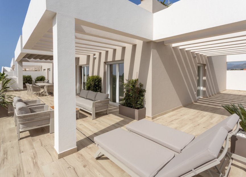 Resale - Apartment - Middle Floor Apartment - Marbella - Nueva Andalucia