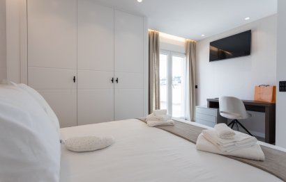 Resale - Apartment - Middle Floor Apartment - Marbella - Nueva Andalucia