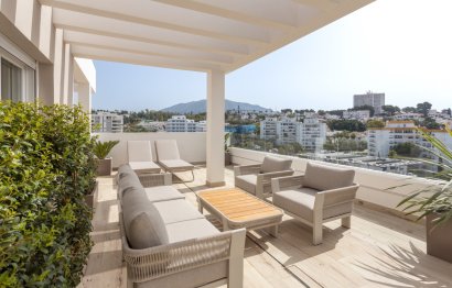 Resale - Apartment - Middle Floor Apartment - Marbella - Nueva Andalucia