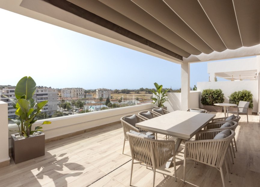 Resale - Apartment - Middle Floor Apartment - Marbella - Nueva Andalucia