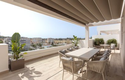 Resale - Apartment - Middle Floor Apartment - Marbella - Nueva Andalucia
