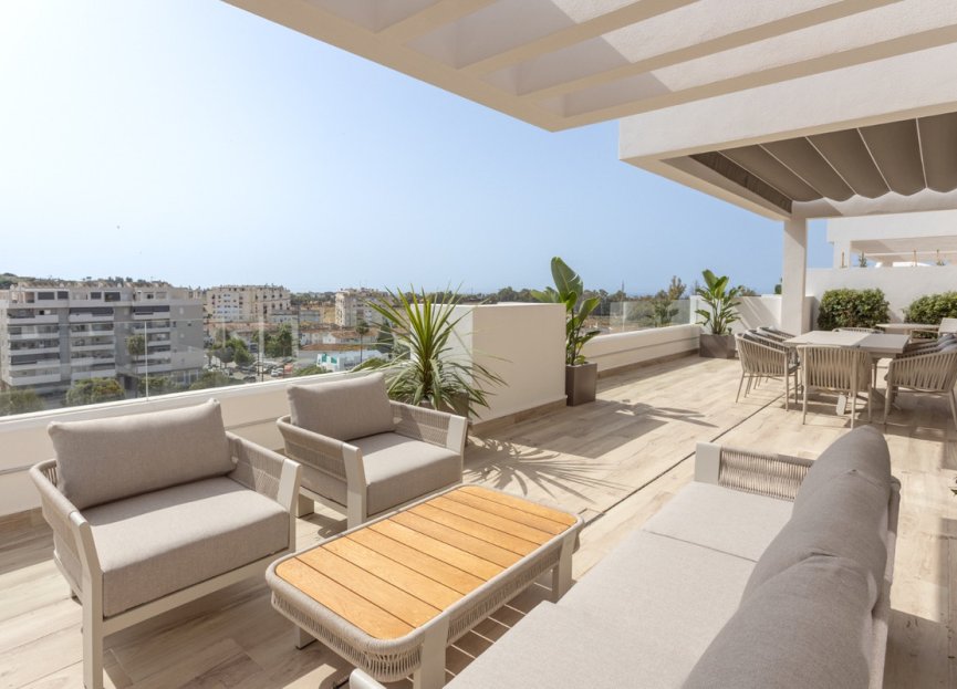 Resale - Apartment - Middle Floor Apartment - Marbella - Nueva Andalucia