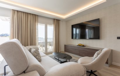 Resale - Apartment - Middle Floor Apartment - Marbella - Nueva Andalucia