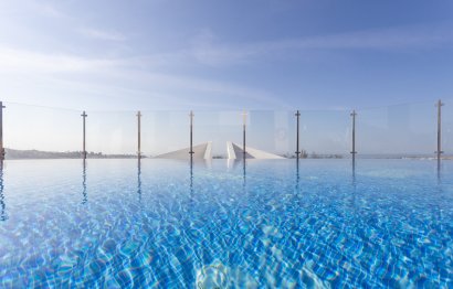 Resale - Apartment - Middle Floor Apartment - Marbella - Nueva Andalucia