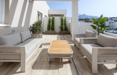 Resale - Apartment - Middle Floor Apartment - Marbella - Nueva Andalucia