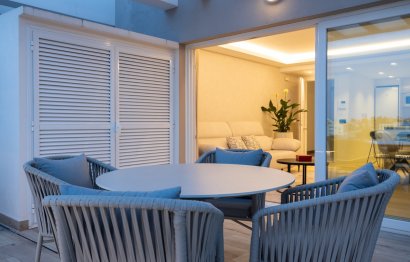 Resale - Apartment - Middle Floor Apartment - Marbella - Nueva Andalucia