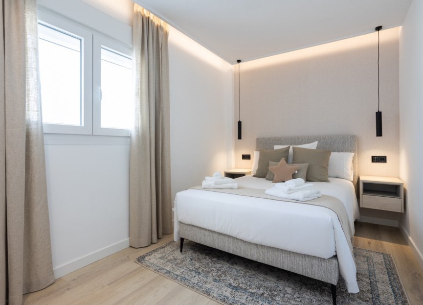 Resale - Apartment - Middle Floor Apartment - Marbella - Nueva Andalucia