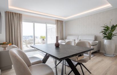 Resale - Apartment - Middle Floor Apartment - Marbella - Nueva Andalucia