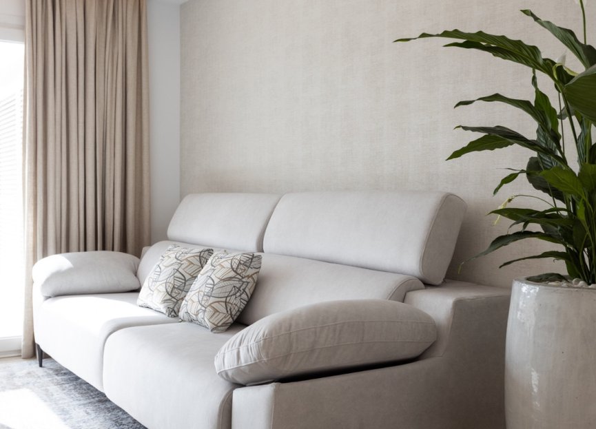 Resale - Apartment - Middle Floor Apartment - Marbella - Nueva Andalucia