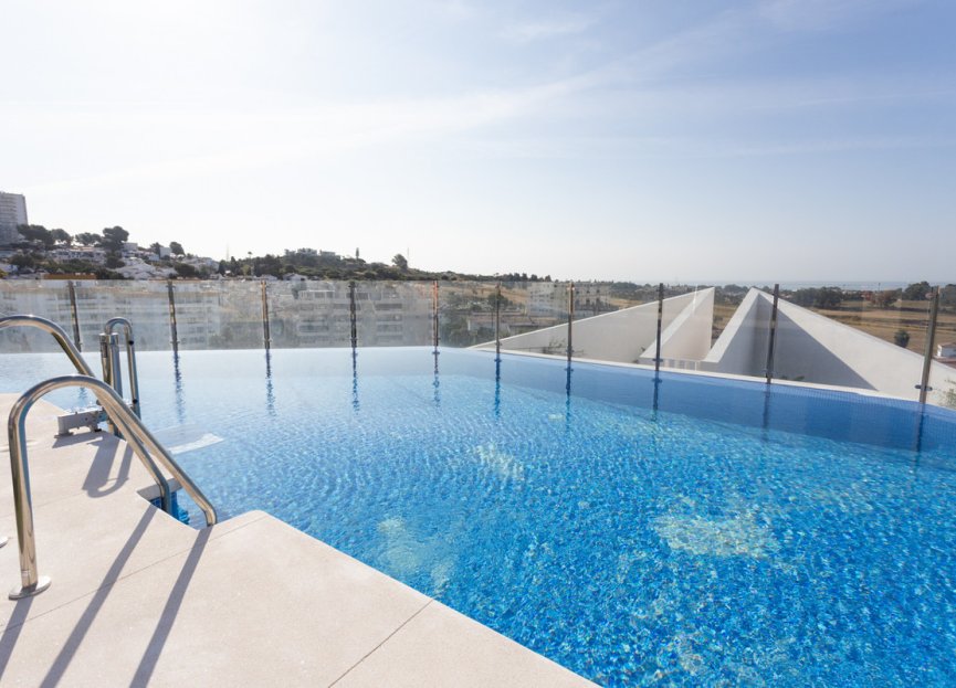 Resale - Apartment - Middle Floor Apartment - Marbella - Nueva Andalucia