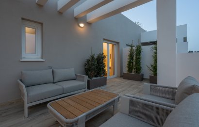 Resale - Apartment - Middle Floor Apartment - Marbella - Nueva Andalucia