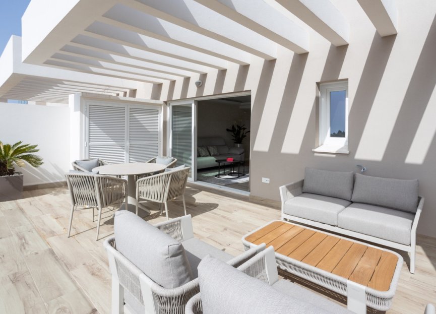 Resale - Apartment - Middle Floor Apartment - Marbella - Nueva Andalucia