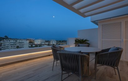 Resale - Apartment - Middle Floor Apartment - Marbella - Nueva Andalucia