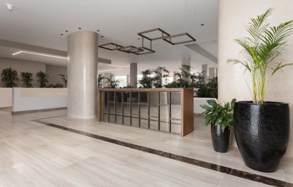 Resale - Apartment - Middle Floor Apartment - Marbella - Nueva Andalucia