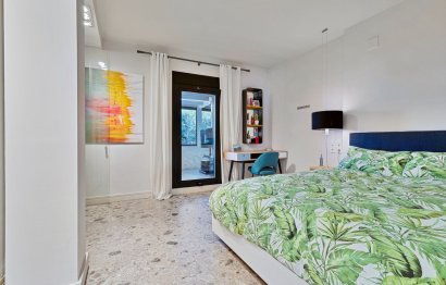 Resale - House - Detached Villa - Benalmádena - Benalmadena Centro