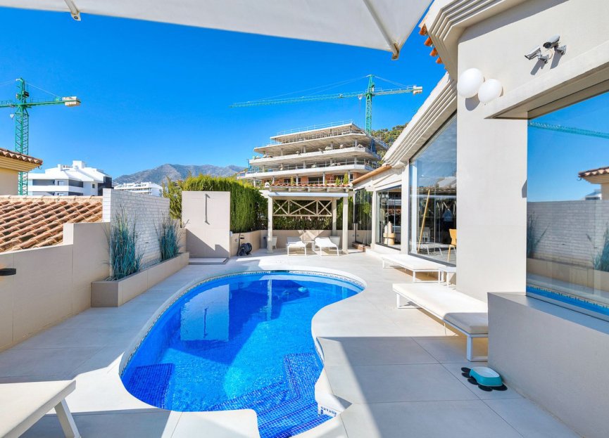 Resale - House - Detached Villa - Benalmádena - Benalmadena Centro