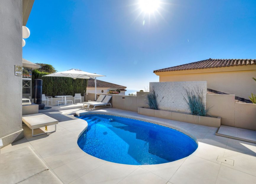 Resale - House - Detached Villa - Benalmádena - Benalmadena Centro