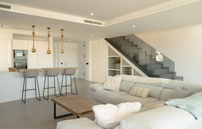 Resale - Apartment - Penthouse - Estepona - Estepona Centro