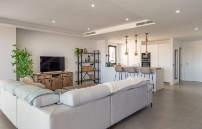 Resale - Apartment - Penthouse - Estepona - Estepona Centro