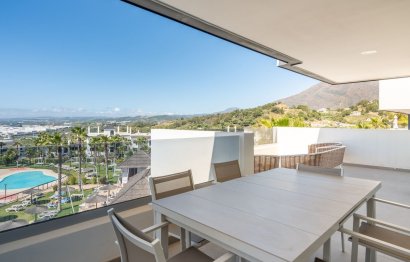 Resale - Apartment - Penthouse - Estepona - Estepona Centro