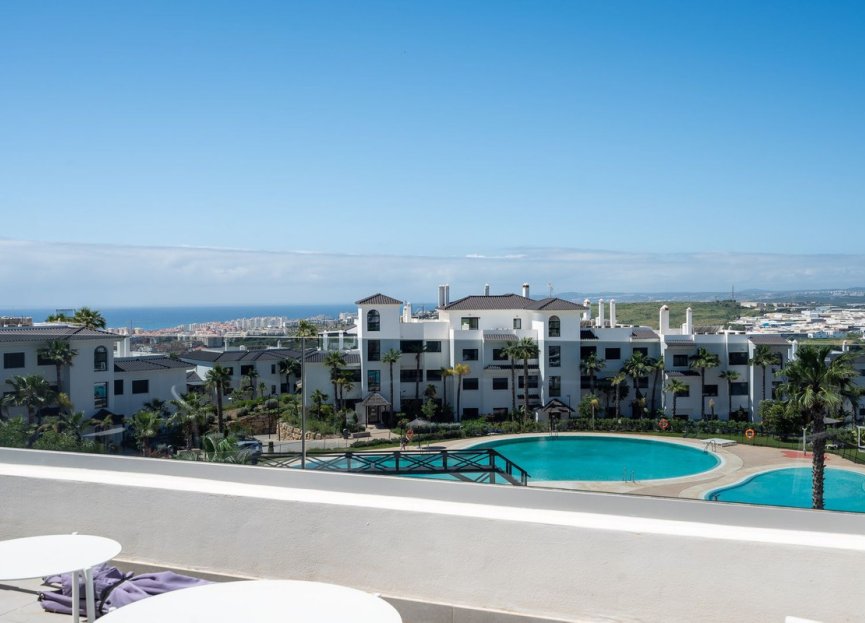 Resale - Apartment - Penthouse - Estepona - Estepona Centro