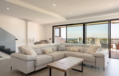 Resale - Apartment - Penthouse - Estepona - Estepona Centro