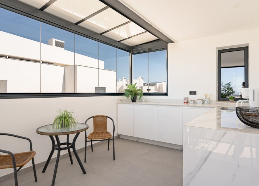 Resale - Apartment - Penthouse - Estepona - Estepona Centro