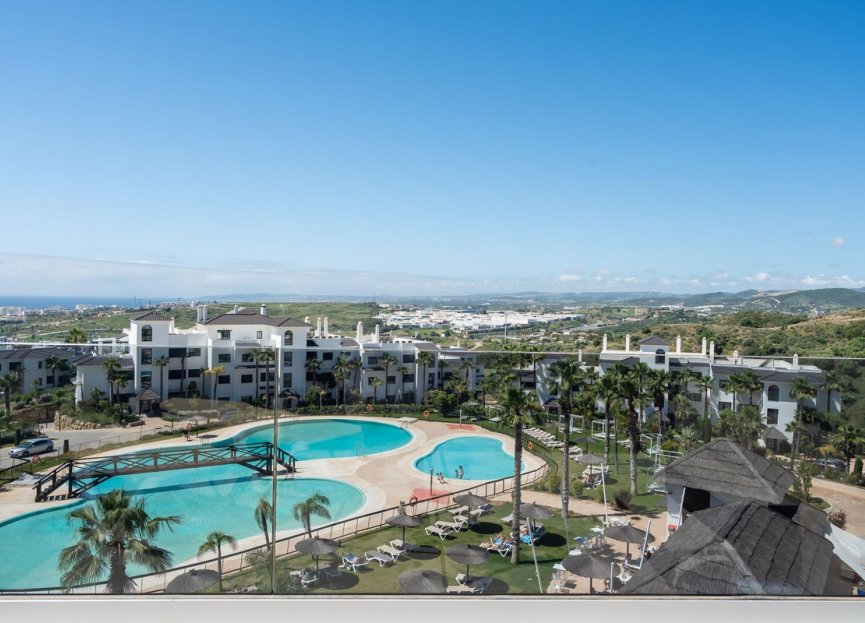 Resale - Apartment - Penthouse - Estepona - Estepona Centro